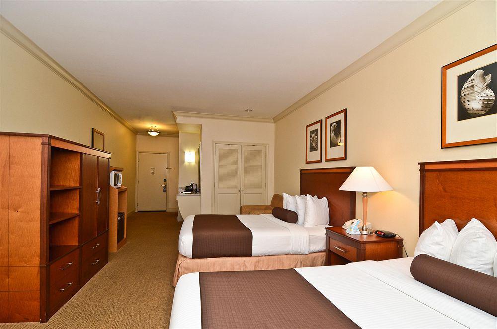 Western Hotel 3*
